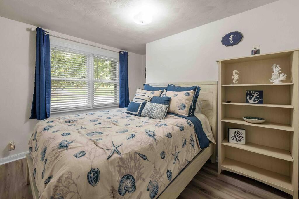 Beach Bungalow - 1 Block To Beach - Pets Welcome! Norfolk Exteriér fotografie